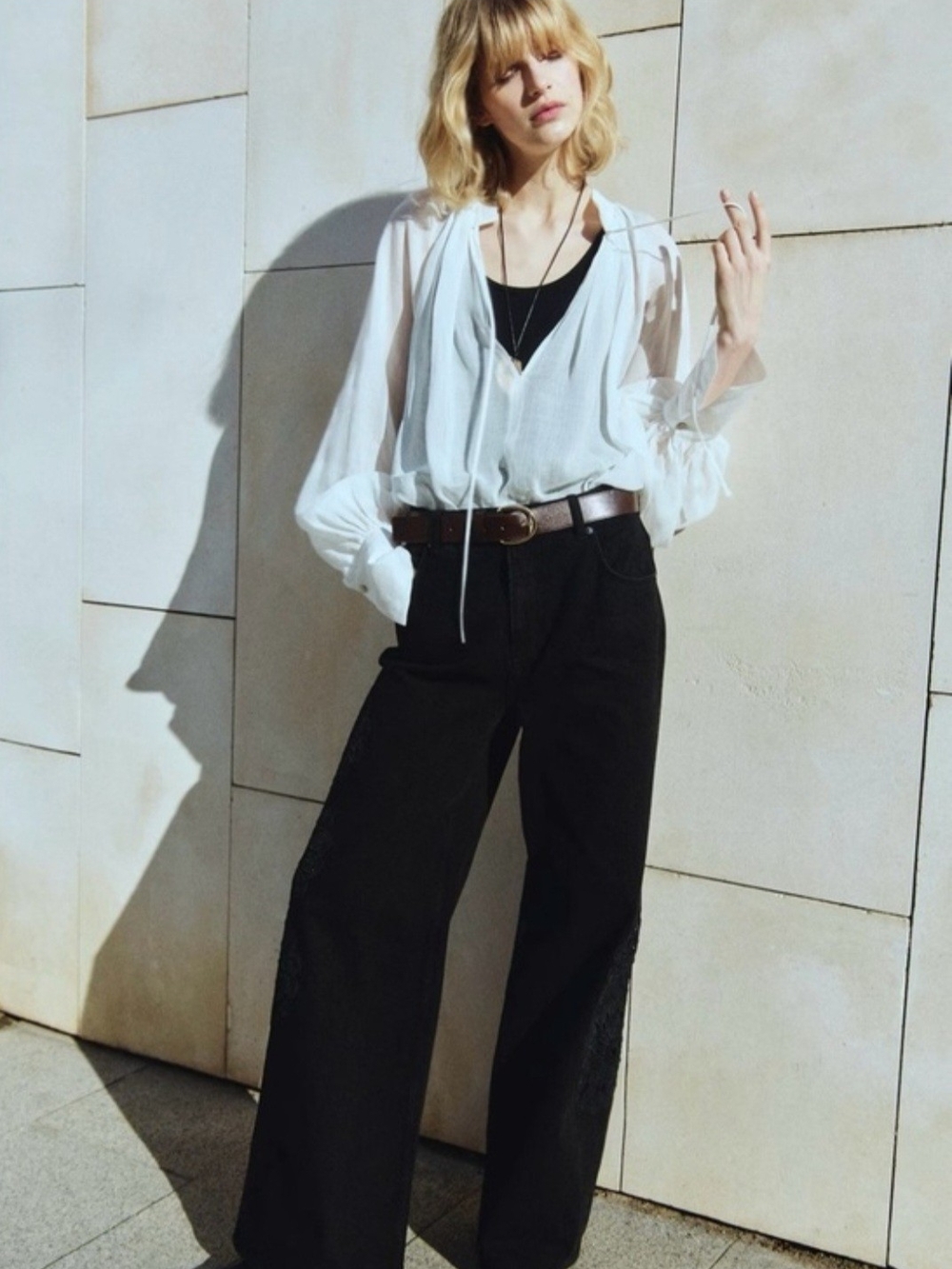 H&M BLACK CROCHET JEANS